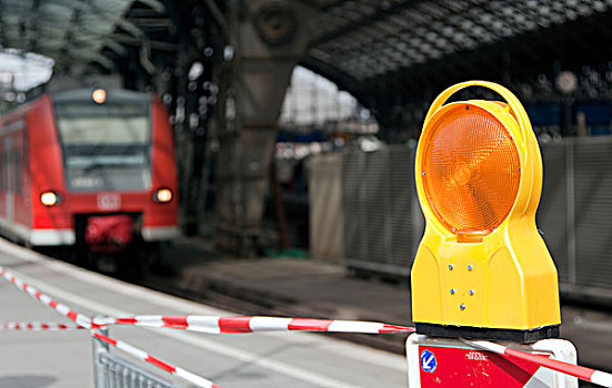 警告,亮光,车站,站台,北莱茵威斯特伐利亚,德国,欧洲