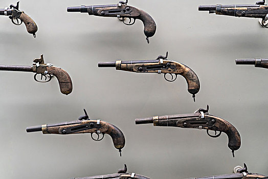 中国抗日战争时期使用的老式手枪