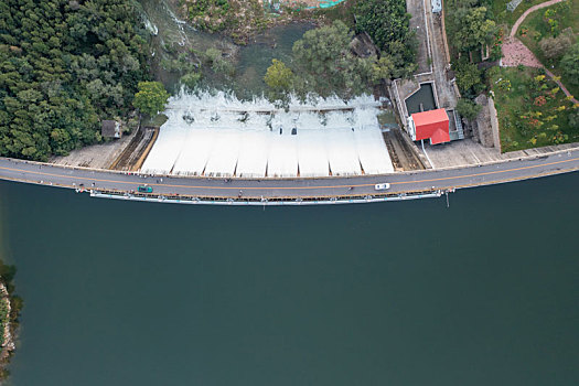 航拍济南锦绣川水库