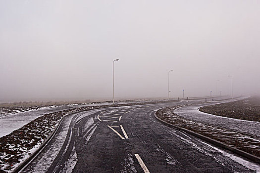 道路,弯曲,雾气,冬天,白天,苏格兰