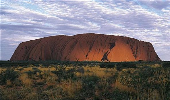 艾尔斯巨石,日出,第一,太阳光,中心,澳大利亚,世界遗产