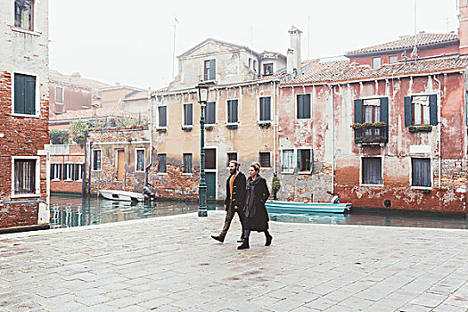 情侣,漫步,运河,水岸,威尼斯,意大利