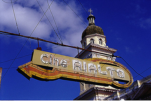 霓虹标识,教堂,圣地亚哥,古巴