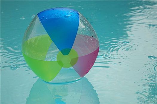 水皮球,游泳池