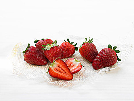 草莓,白色背景
