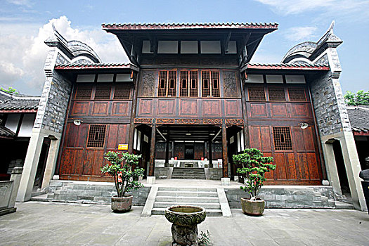 和平将军,张治中抗战时期在重庆的旧居三圣宫内庭
