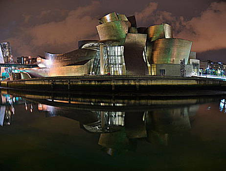 古根海姆博物馆,夜晚,建筑师,毕尔巴鄂,巴斯克,西班牙,欧洲