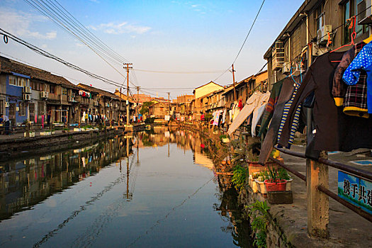 海曙,古林镇,老街,黄公林庙,古桥,小河,老房子,夕阳,天空