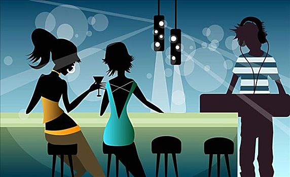 两个女人,坐,酒吧,dj,演奏音乐