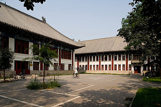 北京大学