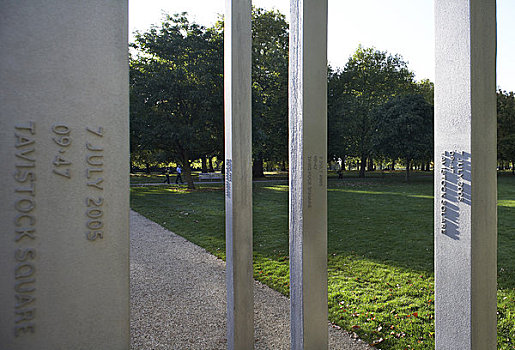 七月,纪念,海德公园,伦敦,英国,2009年,特写,展示,文字,雕刻,不锈钢,柱子,皇家,公园