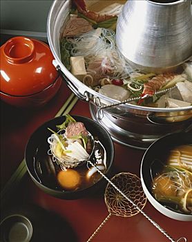 砂锅,肉,豆腐,蔬菜,亚洲