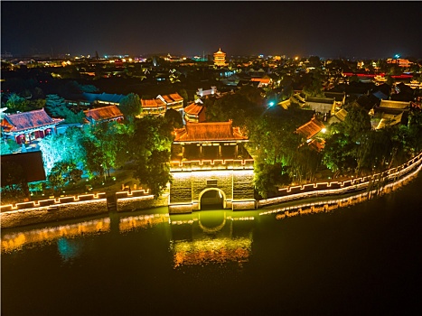 枣庄台儿庄古城夜景