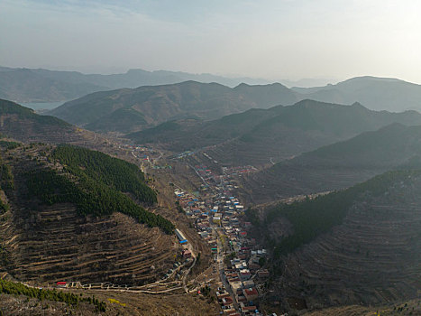 济南山区的盘山公路