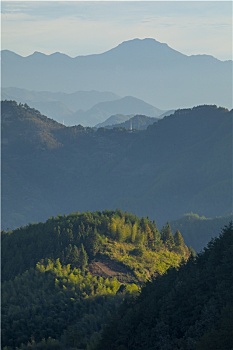 宽幅群山山峦山谷村落航拍