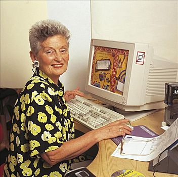 女人,老人,工作,个人电脑,退休老人