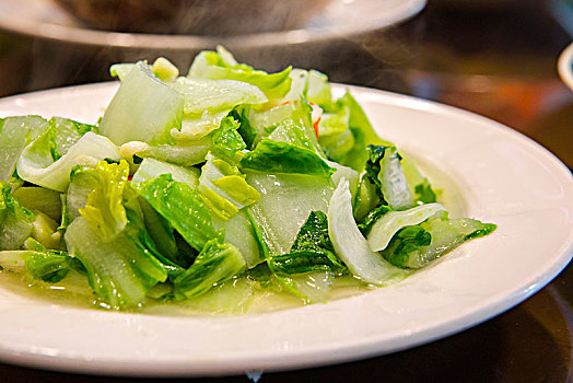 台湾中式餐厅必备的食物,营养好吃的炒青菜,小白菜