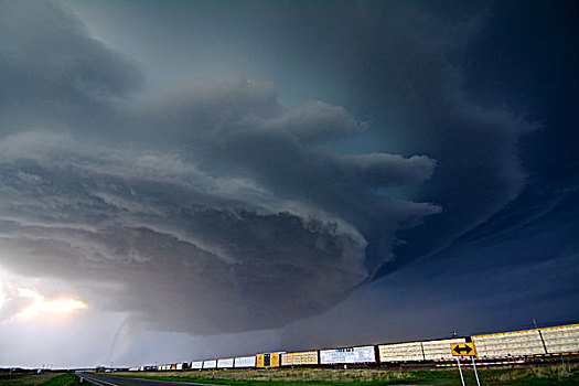 旋转,风暴,织布机,上方,移动,列车,东南部,内布拉斯加州,美国