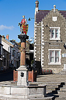 英国,北威尔士,雕塑,康威城堡,城镇,墙壁,喷泉,兰卡斯特,广场