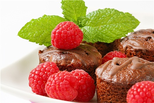 迷你,巧克力蛋糕,新鲜,树莓