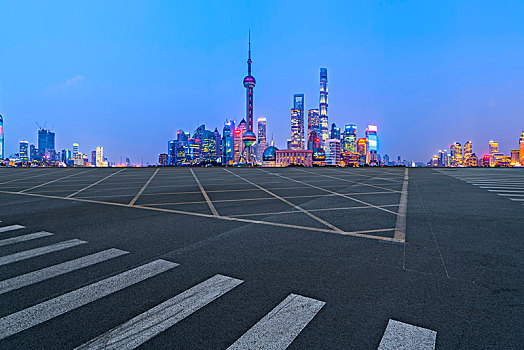 地面划线和上海建筑
