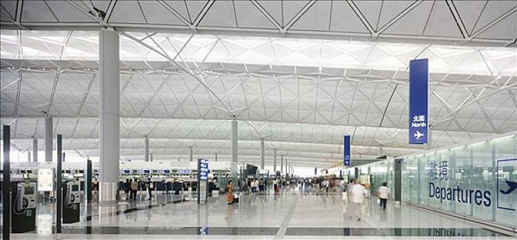 香港国际机场,陆地