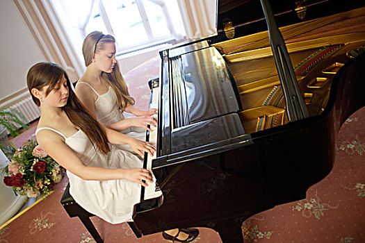 两个,女人,白色,服装,玩,钢琴