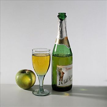 苹果汁,苹果酒,阿斯图里亚斯,西班牙