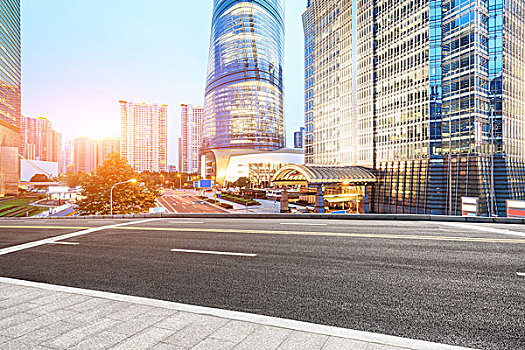 上海瀝青路面與現代城市建筑
