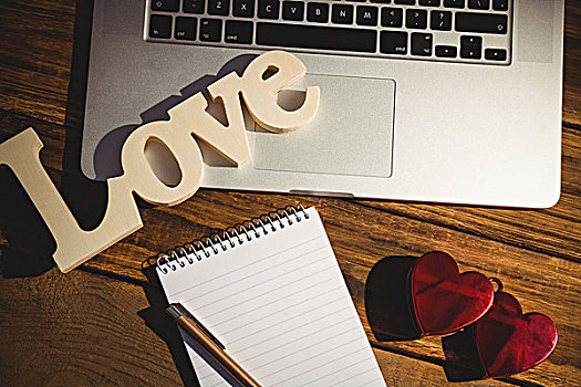 俯拍,便笺,爱情,文字,笔记本电脑,书桌,办公室