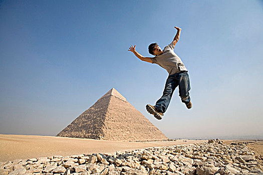 男人,跳跃,空中,金字塔,背景