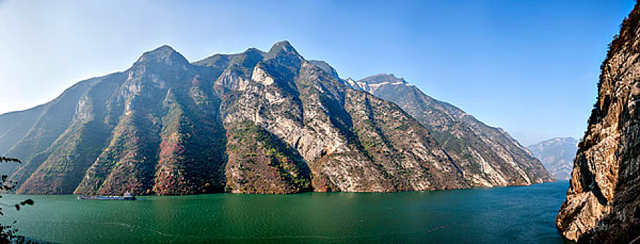 长江三峡巫峡峡谷