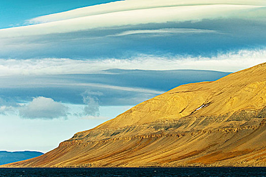 北极,悬崖,透镜状,云,上方,斯瓦尔巴特群岛,八月