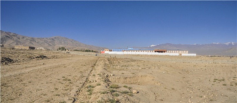 学校,阿富汗
