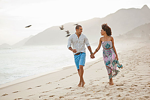 情侣,漫步,海滩,里约热内卢,巴西