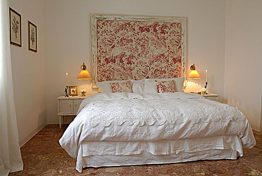 浪漫,卧室,白色,床上用品,框架,布,高处,床,灯架,灯,床边,柜子