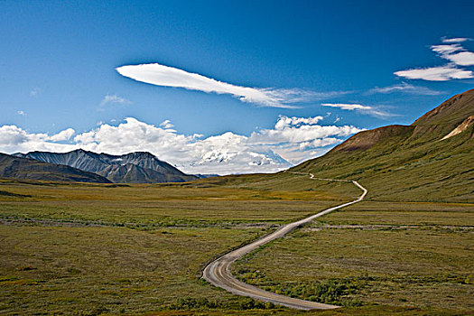 美国,阿拉斯加,透镜状,云,上方,麦金立山,阿拉斯加山脉,德纳里国家公园