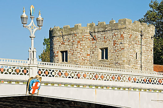英格兰,北约克郡,特写,哥特式,风格,桥,铁桥,穿过,河,14世纪,塔,背景