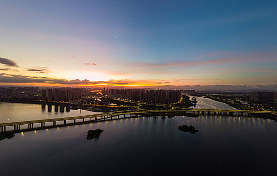 惠州西枝江畔东平文头岭社区商品房建筑清晨航拍风光
