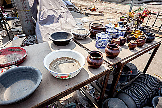 河北雄安新区雄县,丧葬用品一条街产品销往全国各地