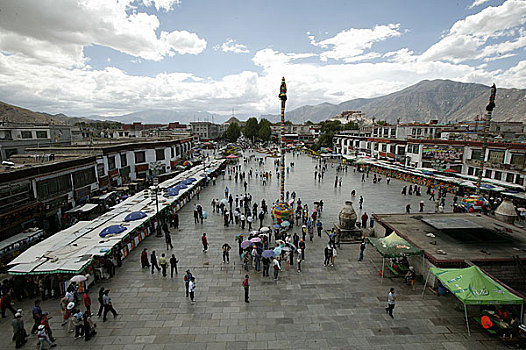 西藏八廓街