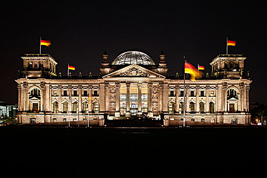 德国,德国国会大厦,建筑,圆顶,旗帜,夜晚,柏林,欧洲