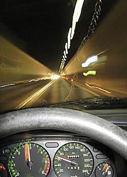 隧道,汽车,特写,方向盘,注视,风档玻璃,街道,夜晚,乡间小路,公路,交通工具,轿车,移动,速度,切片,模糊,速度计,交通