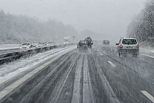 汽车,落下,冰雪,高速公路,穷,能见度,巴伐利亚,德国,欧洲