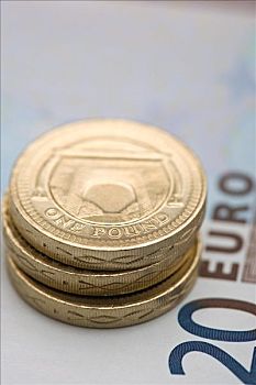 磅,硬币,欧元钞票
