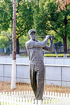 棒球运动雕塑,南京市国际青年文化公园