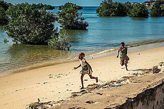 儿童,玩,海滩,艾博岛,国家公园,德尔加杜角省,莫桑比克