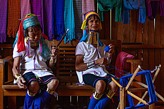 长颈,女孩,女人,编织,织布机,茵莱湖,掸邦,缅甸