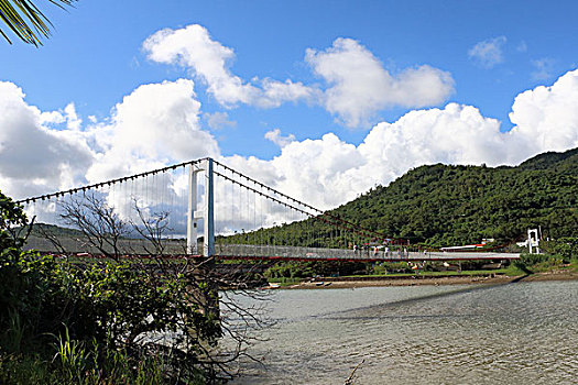台湾满州港口吊桥