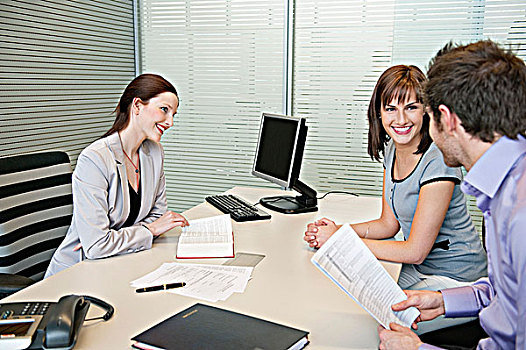 女性,地产中介,伴侣,讨论,办公室
